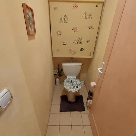 Maison De * דורדן